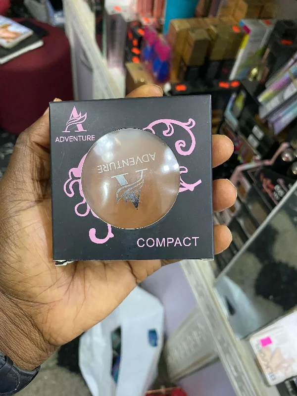 Special Savings Adventure Compact Powder