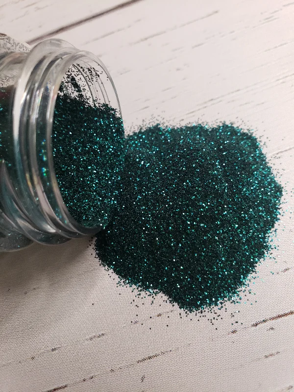 Referral Discount Emerald City  - .3mm Deep Green Fine Glitter Pure in Color - 2oz
