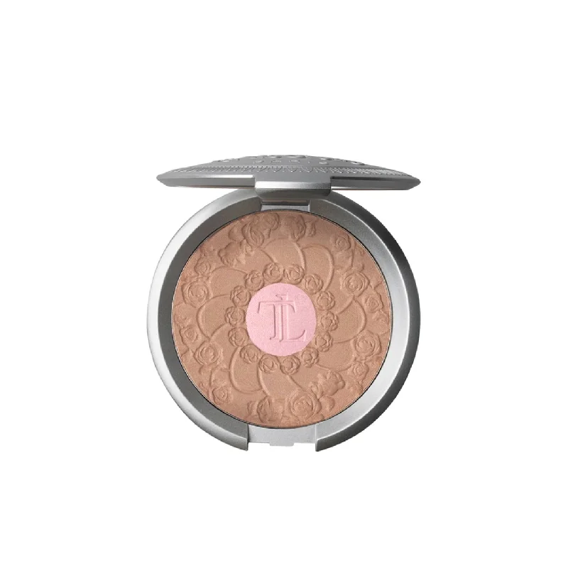 Final Clearance Hydrating Pressed Powder
