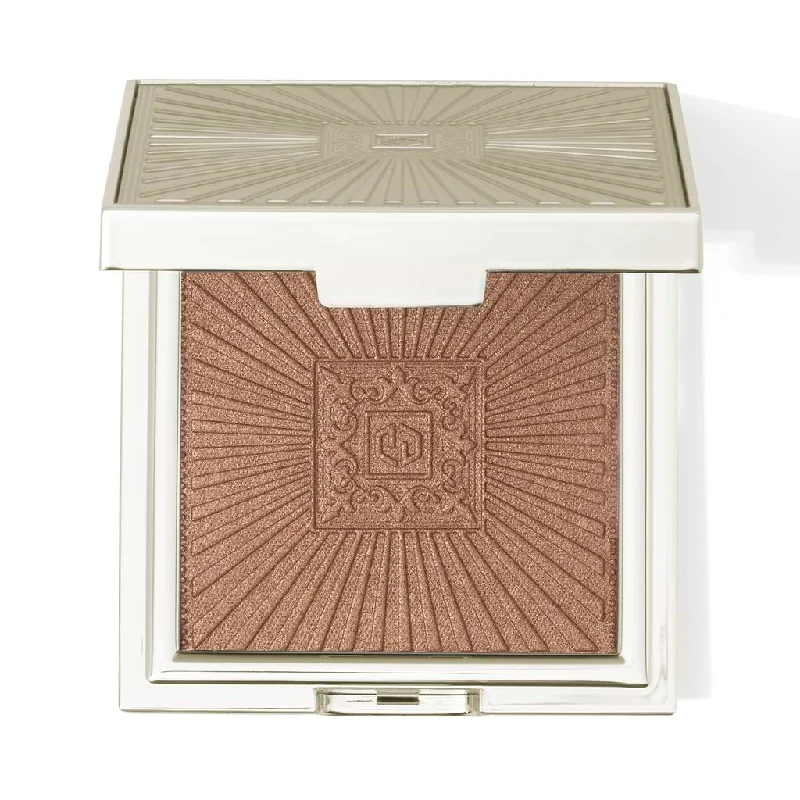 Discount Extravaganza Jouer Ménage à Trois Butter Bronzer, Blush & Highlighter