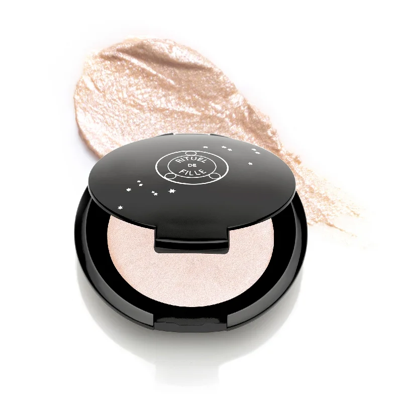 Last Chance To Grab These Amazing Deals Rare Light Crème Luminizer: Icebow
