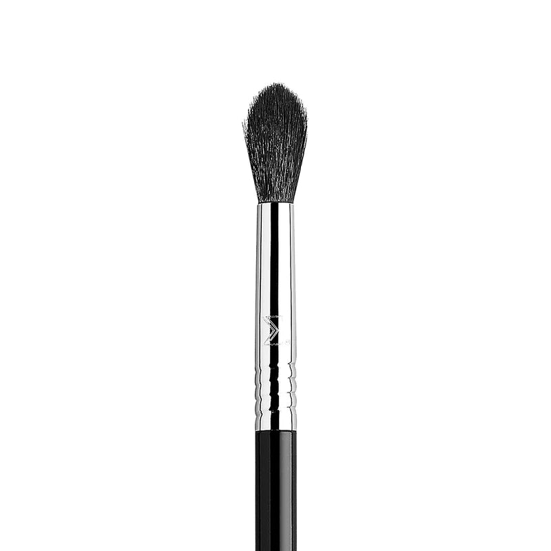 Must-Have Deals Sigma E45 Max - Small Tapered Blending Brush