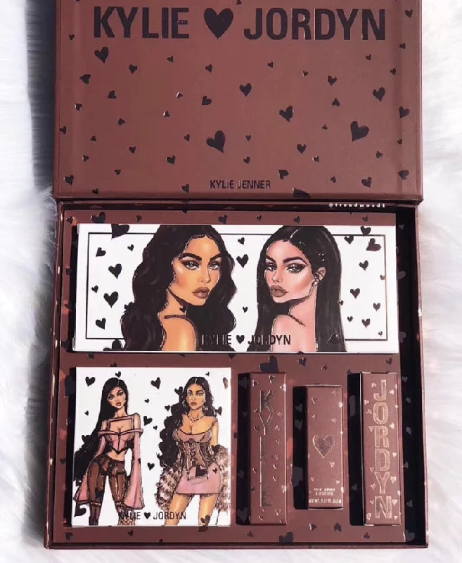 Weekend Savings Sensation THE KYLIE X JORDYN COLLECTION BUNDLE  Eye shadow kyliejenner make up  pencil makeup  lip gloss kilie lipstick  glitter eyeshadow